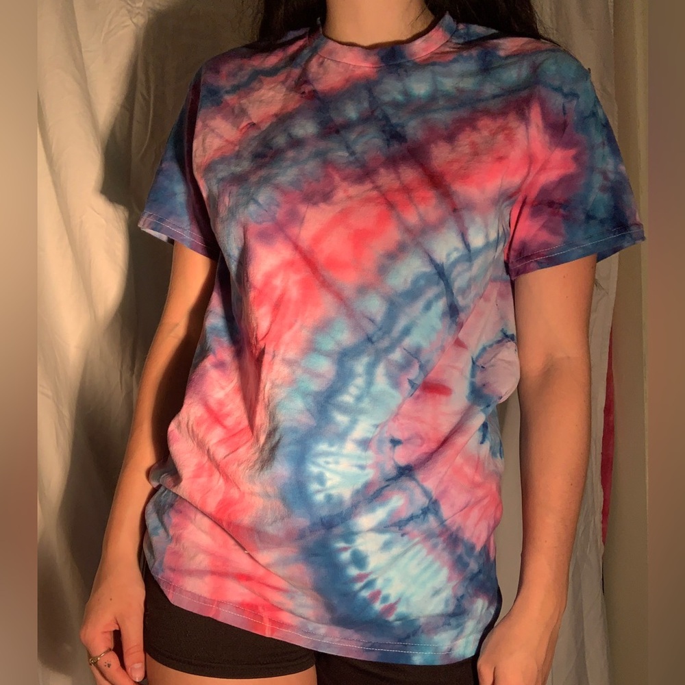 Handmade Pink Blue and Purple Tie Dye Tee Medium